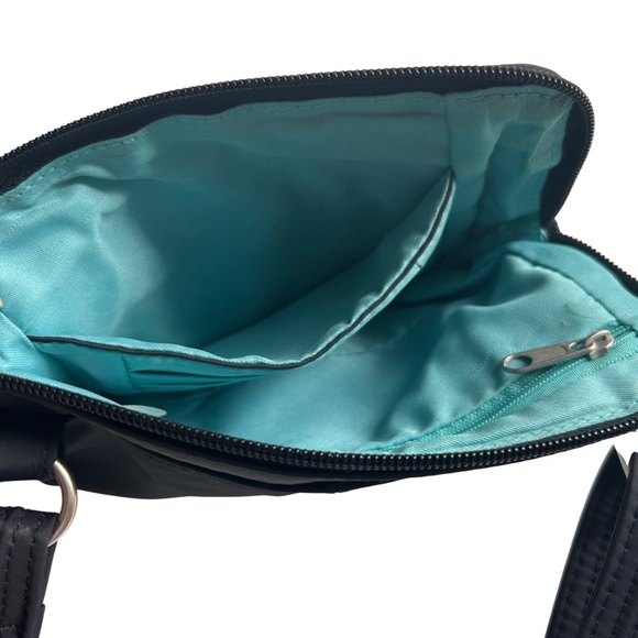 Travelon Anti-Theft RFID Protected Crossbody Bag - Picture 11 of 14